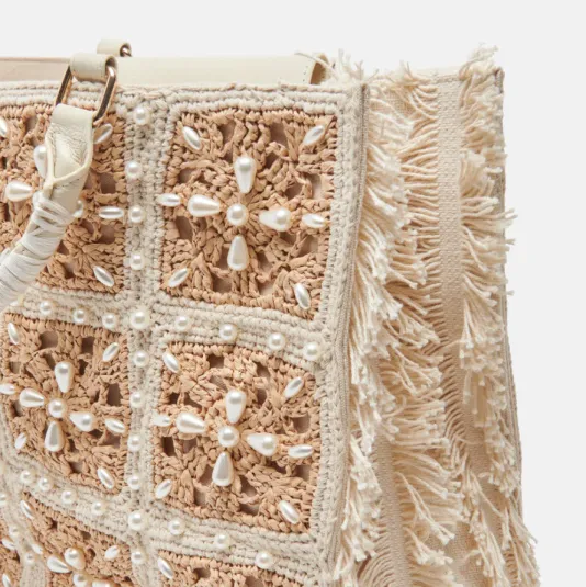 The Crochet Tote in Natural Pearl