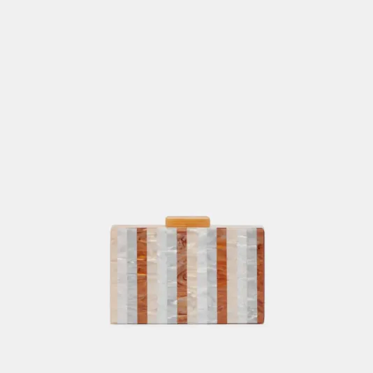 The Resin Clutch in Natural